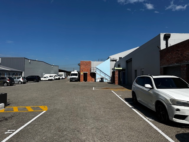 To Let Commercial Property for Rent in Maitland Western Cape